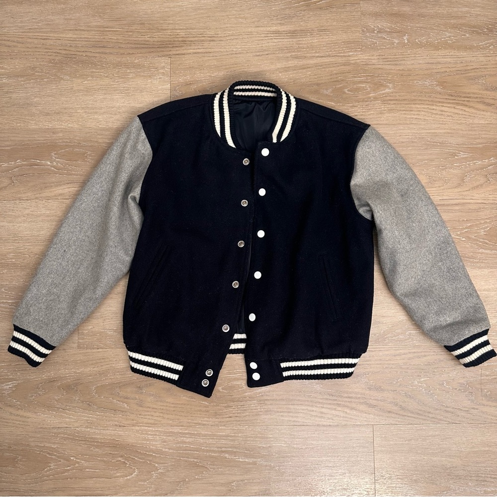 NWOT sz S/M Brandy Melville Reversible Jacket